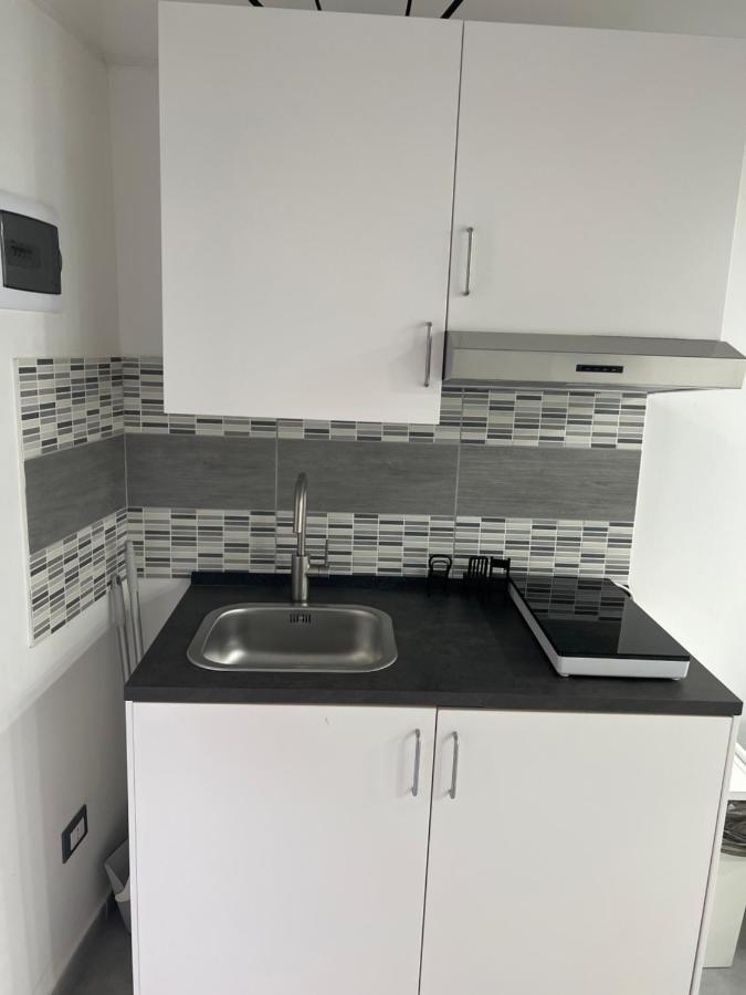 Apartamento Emilyhouse CTA Exterior foto